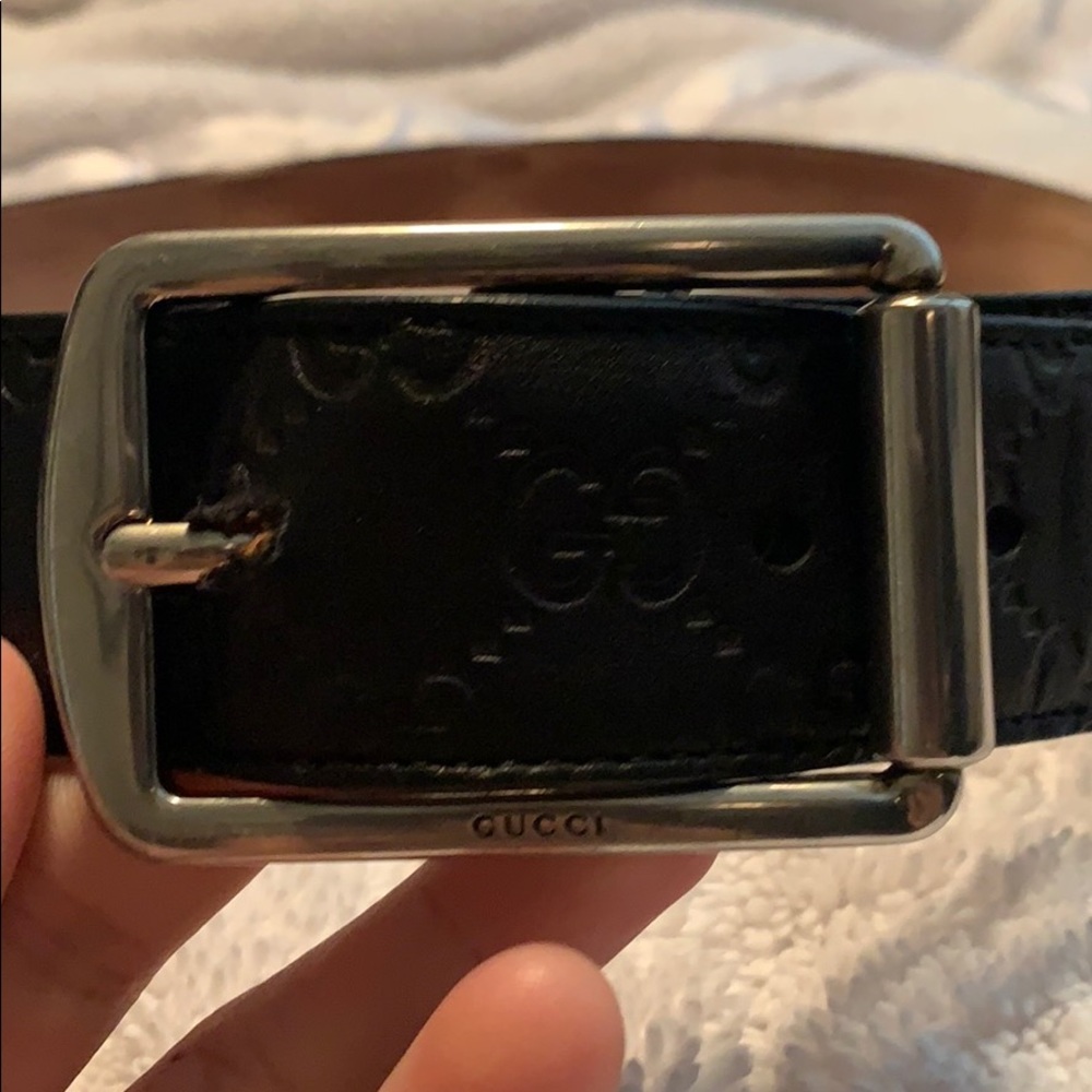 all black gucci belt.